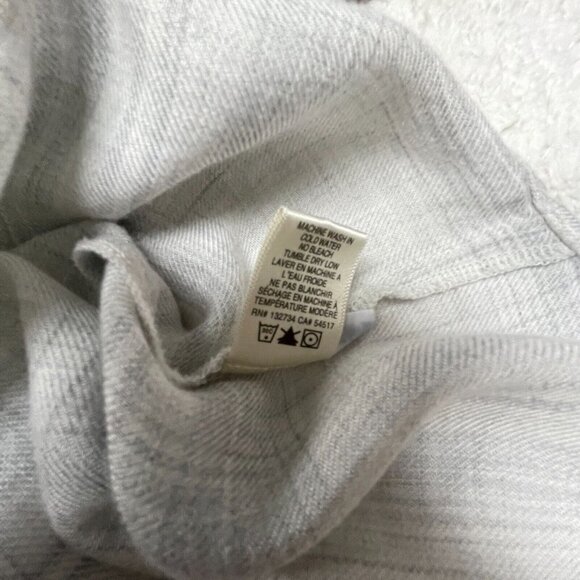 Cloth & Stone Womens XS Button Down Long Sleeve Shirt Top Lightweight Plaid Gray - Picture 4 of 10